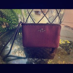 NWT Women’s Coach Wristlet